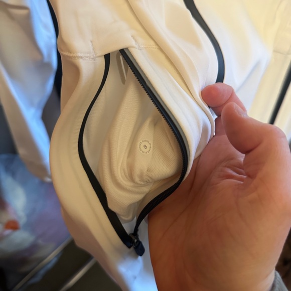 Lululemon Cross Chill Jacket White Size 8 - Picture 4 of 5